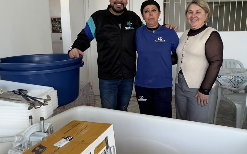 Entrega de Utensílios ao CAPS ADIII